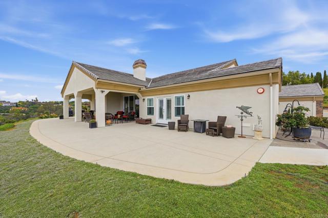 Detail Gallery Image 6 of 62 For 3600 Linda Vista Dr, Fallbrook,  CA 92028 - 4 Beds | 2/1 Baths