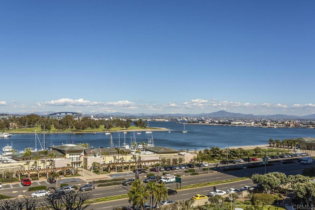 1750 Avenida del Mundo #601