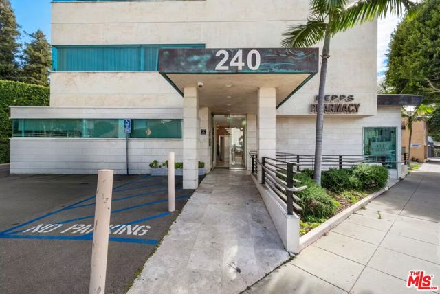  Commercial for Sale in Beverly Hills, California