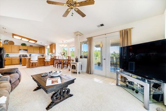 Detail Gallery Image 19 of 38 For 16996 Archie Moore Ring, Ramona,  CA 92065 - 4 Beds | 2/1 Baths