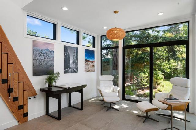 137 30th Avenue, San Mateo CA: https://media.crmls.org/mediaz/d8335c82-0234-49ee-ae03-77da38143669.jpg