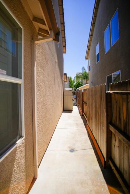 2628 Acapulco Way, Modesto CA: https://media.crmls.org/mediaz/d8337602-8f08-4d82-b40d-934d866746a4.jpg