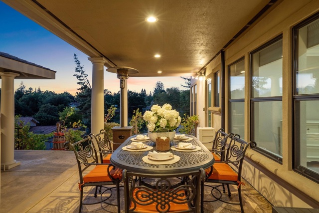 13 Kemp Ct, Alamo CA: https://media.crmls.org/mediaz/d83429d1-250d-4681-bdcb-c4baabe11477.jpg