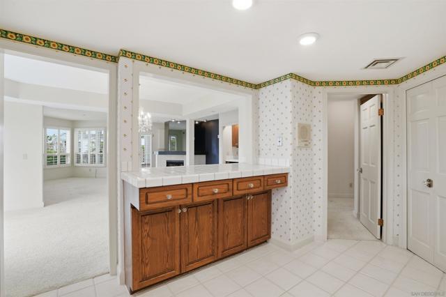 Image 18 of 46 For 1099 1 Street 223