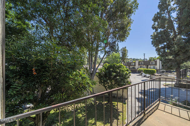 Image 4 of 24 For 1814 Garvey Avenue D