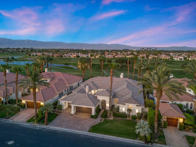51464 Marbella Court, La Quinta CA: https://media.crmls.org/mediaz/d834d3fa-799f-464e-b454-bf5b2088cd0f.jpg