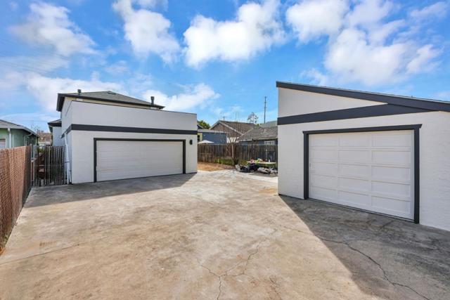 841 Harrison Street, Santa Clara CA: https://media.crmls.org/mediaz/d835d096-1387-4b1b-9376-34316ac2da71.jpg