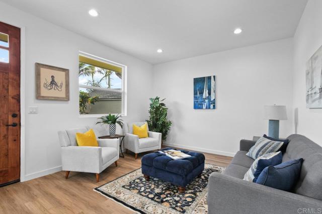 4055 Bernice Drive, San Diego CA: https://media.crmls.org/mediaz/d835da7f-9eb1-4c66-a72e-8409d5b0ebf8.jpg