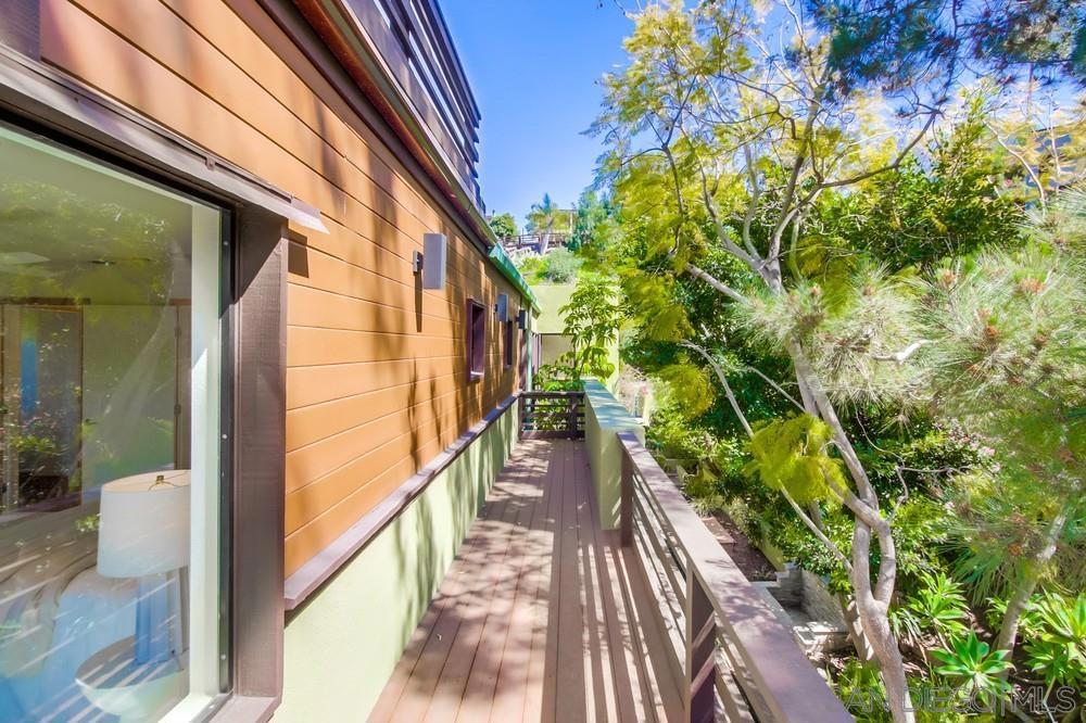 MLS #250022011SD image #27