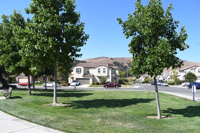 19051 Chicory Lane, Morgan Hill CA: https://media.crmls.org/mediaz/d8364df2-317e-4cc5-b985-8e3d871d94cf.jpg