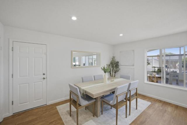 520 Tigerwood Way, San Jose CA: https://media.crmls.org/mediaz/d83771af-0ca4-44ea-abe1-a2023ffd7720.jpg