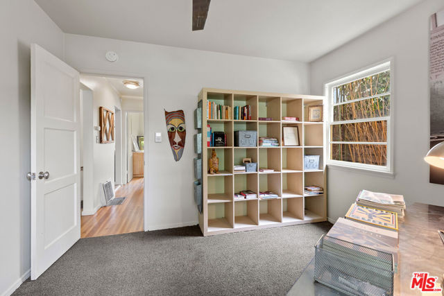 3761 Ashwood Avenue, Los Angeles CA: https://media.crmls.org/mediaz/d83790cb-e62d-4f57-b19e-a3ccabf79d43.jpg