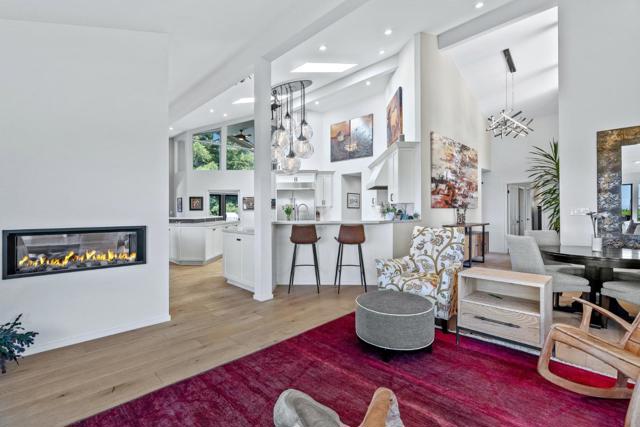 21 Kite Hill Road, Santa Cruz CA: https://media.crmls.org/mediaz/d837a7a3-c7ee-423b-89c8-30c54b31d159.jpg