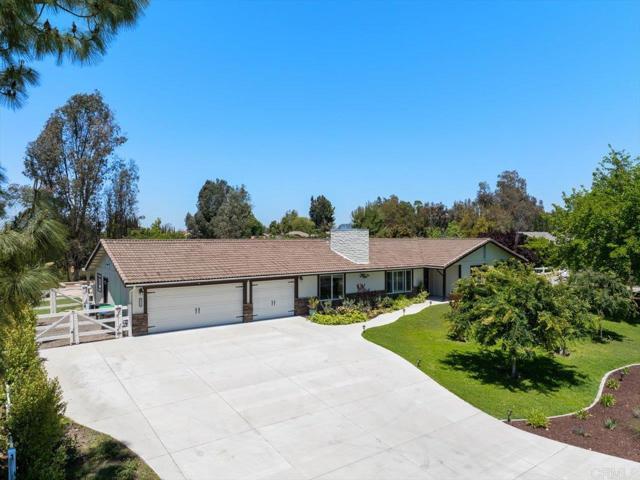 31158 Del Rey Road, Temecula CA: https://media.crmls.org/mediaz/d83854e1-aabf-4042-8ca6-37662de41003.jpg
