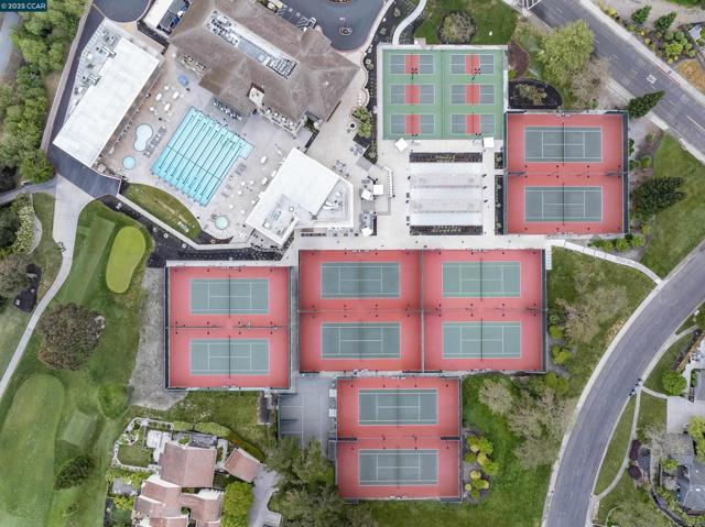 1206 Rimer Dr, Moraga CA: https://media.crmls.org/mediaz/d8393d4f-42e2-48b1-9648-d7125d6111d2.jpg