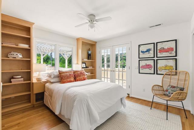 41 Regent Place, Palo Alto CA: https://media.crmls.org/mediaz/d839741f-c1d8-4239-ae33-54b177e5efd2.jpg