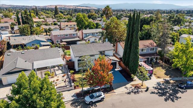3324 Trebol Lane, San Jose CA: https://media.crmls.org/mediaz/d83a8dcd-8d0c-4147-b15a-59f5cc21756f.jpg
