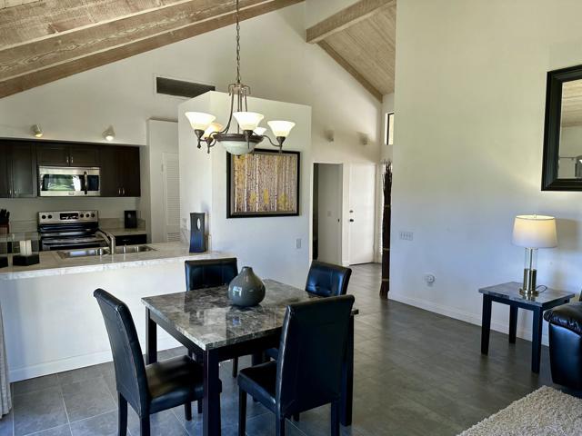 450 Sunningdale Drive, Rancho Mirage CA: https://media.crmls.org/mediaz/d83b0f7d-b067-47f2-8010-cf7c8ef4b734.jpg