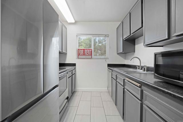 Image 6 of 26 For 2920 Briarwood Road H12