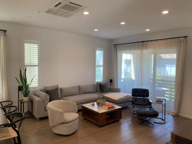 5808 Nugget Way, Dublin CA: https://media.crmls.org/mediaz/d83c4409-d039-4f30-8c02-8546b3586b4a.jpg
