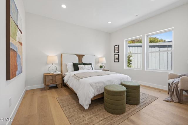 2407 Sunset Drive, Ventura CA: https://media.crmls.org/mediaz/d83cfd53-4e50-4ec1-8f90-43d5536cb915.jpg