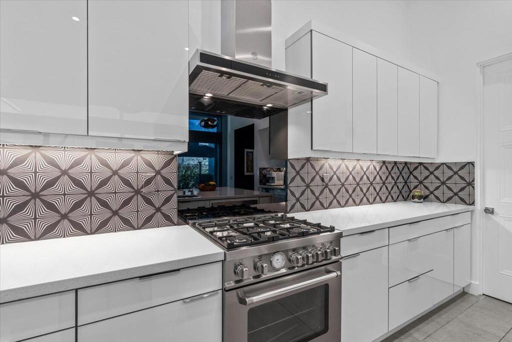 MLS #219135228PS image #16