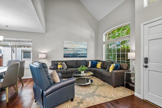 308 Sidesaddle Circle, Scotts Valley CA: https://media.crmls.org/mediaz/d83ffd3e-7a62-4373-aee2-5f54105549d1.jpg