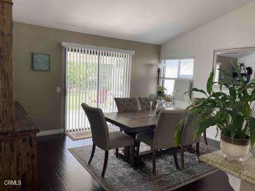 Detail Gallery Image 8 of 21 For 3811 Triton Dr, Palmdale,  CA 93550 - 3 Beds | 2 Baths