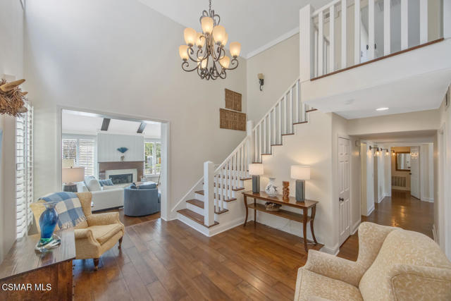 1732 Crooked Trail Place, Westlake Village CA: https://media.crmls.org/mediaz/d840d93d-801d-445b-a0e1-7c247c30ee82.jpg