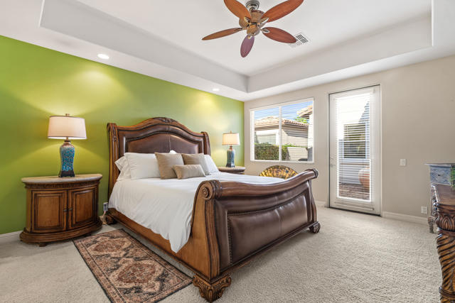 79967 Rancho La Quinta Drive, La Quinta CA: https://media.crmls.org/mediaz/d84109e3-0273-43e5-ba80-1f7f44632db2.jpg