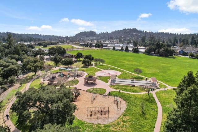 574 Skypark Drive, Scotts Valley CA: https://media.crmls.org/mediaz/d841e48f-f499-4266-b18d-6567fc37bdd1.jpg