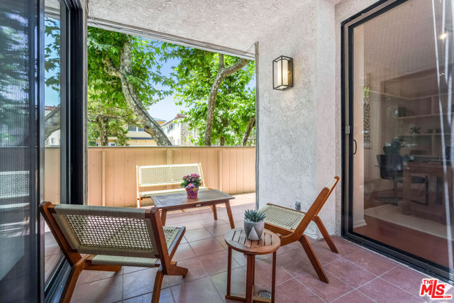 1119 23rd Street, Santa Monica CA: https://media.crmls.org/mediaz/d8434bb5-693d-45b2-b598-8d195d094e35.jpg