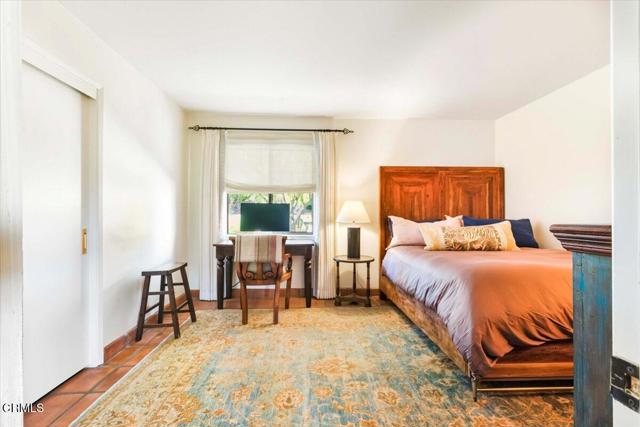 515 Del Oro Drive, Ojai CA: https://media.crmls.org/mediaz/d84359e6-ba6d-46e1-96bb-257aa367be09.jpg