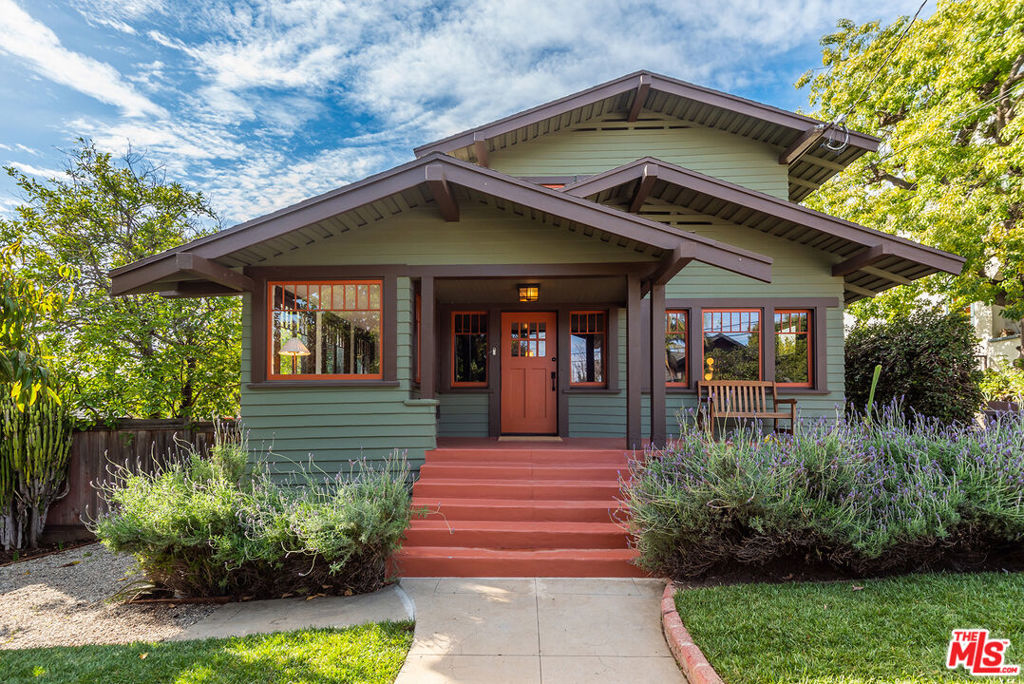 1132 W Kensington Road, Los Angeles, CA 90026