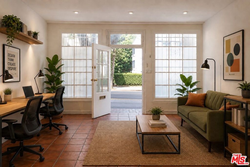 2120 N Cahuenga Boulevard