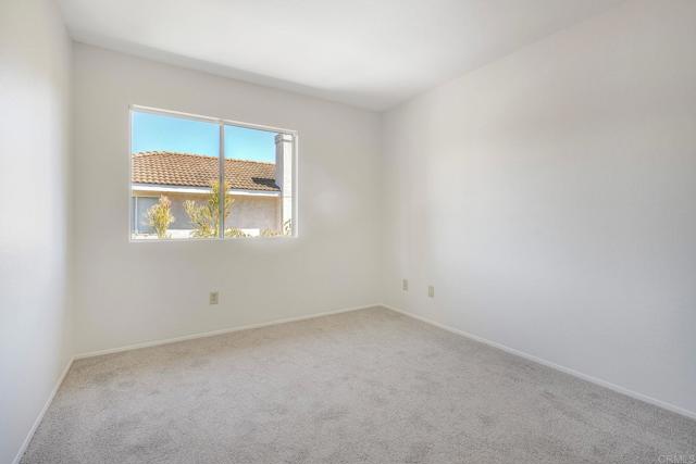 Detail Gallery Image 27 of 39 For 3369 Tournament Dr, Oceanside,  CA 92056 - 5 Beds | 3 Baths