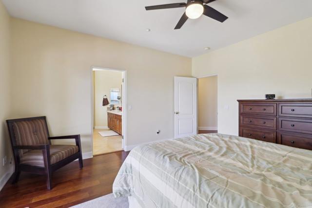 944 Rainbow Crest Road, Fallbrook CA: https://media.crmls.org/mediaz/d8461f07-3f42-4f41-92c4-196aa49b9ae3.jpg