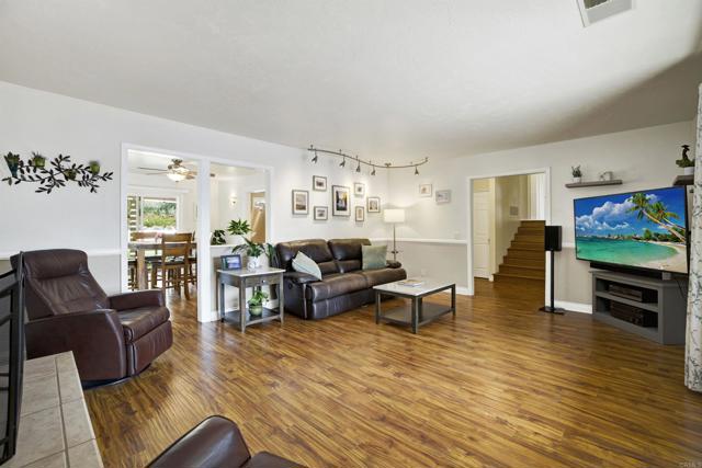 Detail Gallery Image 11 of 74 For 1222 Sheridan Ave, Escondido,  CA 92027 - 3 Beds | 2 Baths