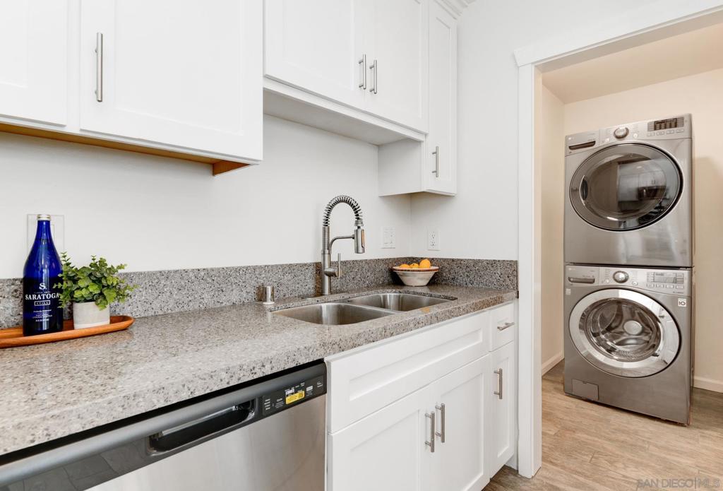 4419 North Ave. - photo 11