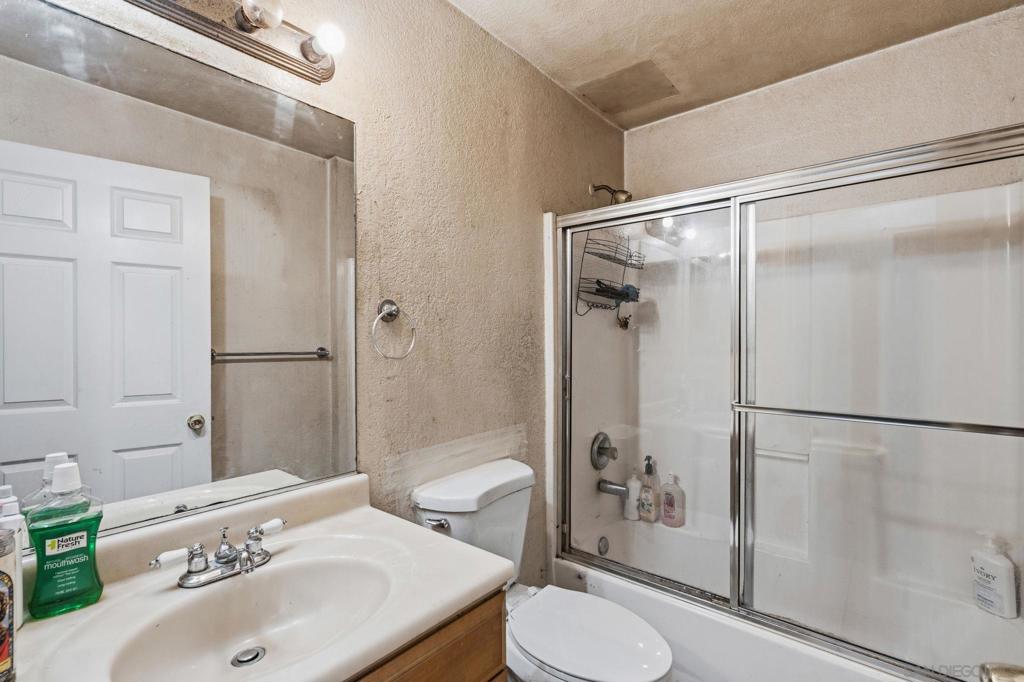 3215 44th Street - photo 8