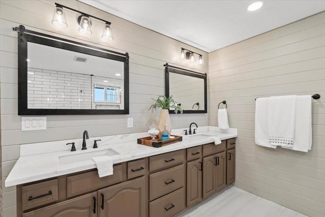 16385 Jackson Oaks Drive, Morgan Hill CA: https://media.crmls.org/mediaz/d84a5239-fb58-4f6c-985f-853ddbee5cf2.jpg