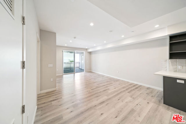 1226 S Bedford Street, Los Angeles CA: https://media.crmls.org/mediaz/d84a9660-d668-4b5d-8e76-7b077b598bef.jpg