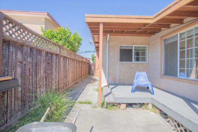 33613 14th Street, Union City CA: https://media.crmls.org/mediaz/d84ab3ee-cd16-4ee0-8f7f-cd33dcb380c3.jpg