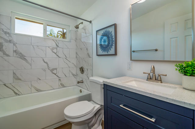 Image 9 of 18 For 2340 Sand Quill Avenue
