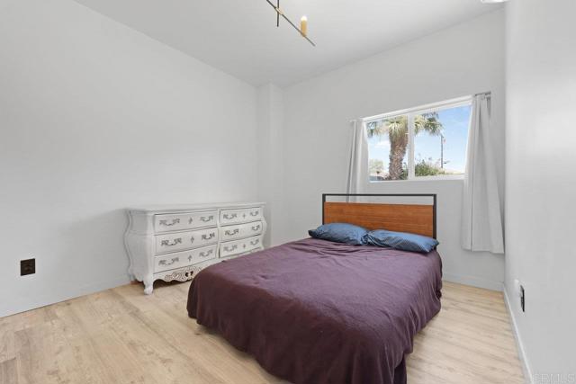 12953 Carriage Rd, Poway CA: https://media.crmls.org/mediaz/d84b9732-d610-4e9c-b5c3-5db58e9211b4.jpg