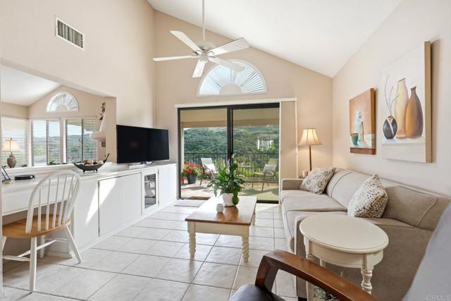 Detail Gallery Image 20 of 62 For 28766 Vista Valley Dr, Vista,  CA 92084 - 2 Beds | 2 Baths