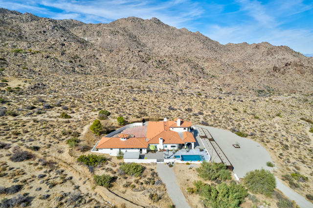 Image 94 of 108 For 56375 Bighorn Drive