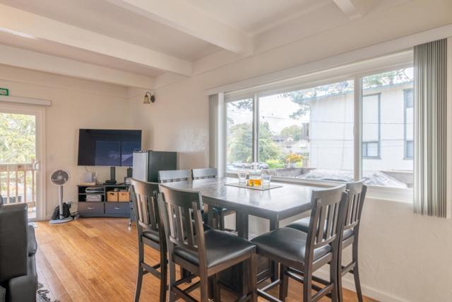 815 Taylor Street, Monterey CA: https://media.crmls.org/mediaz/d850b444-b1d0-4460-960b-25d51b16eb1d.jpg