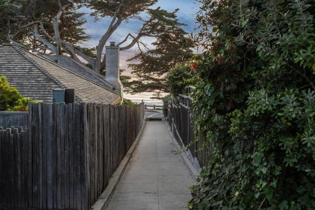 0 NW Corner of Carmelo & 12th Avenue, Carmel CA: https://media.crmls.org/mediaz/d850dd14-fa89-4778-8dd5-44041dcfcb39.jpg