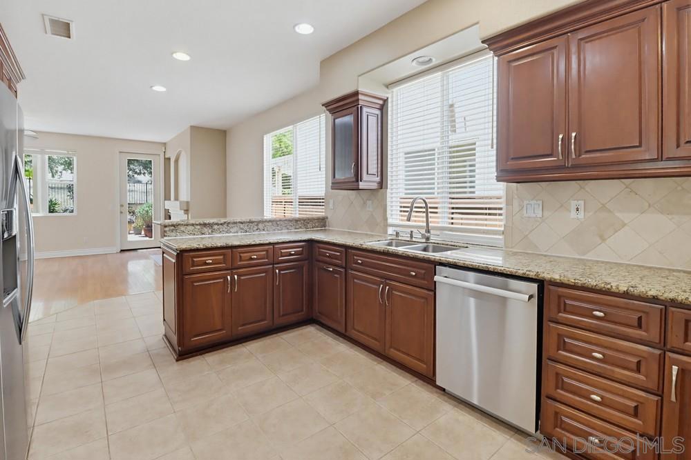 11951 Cypress Valley Dr - photo 20